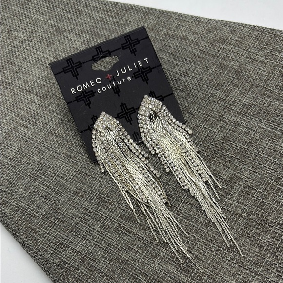 Romeo & Juliet Couture Silver Tone Fringe Earrings - Picture 4 of 5